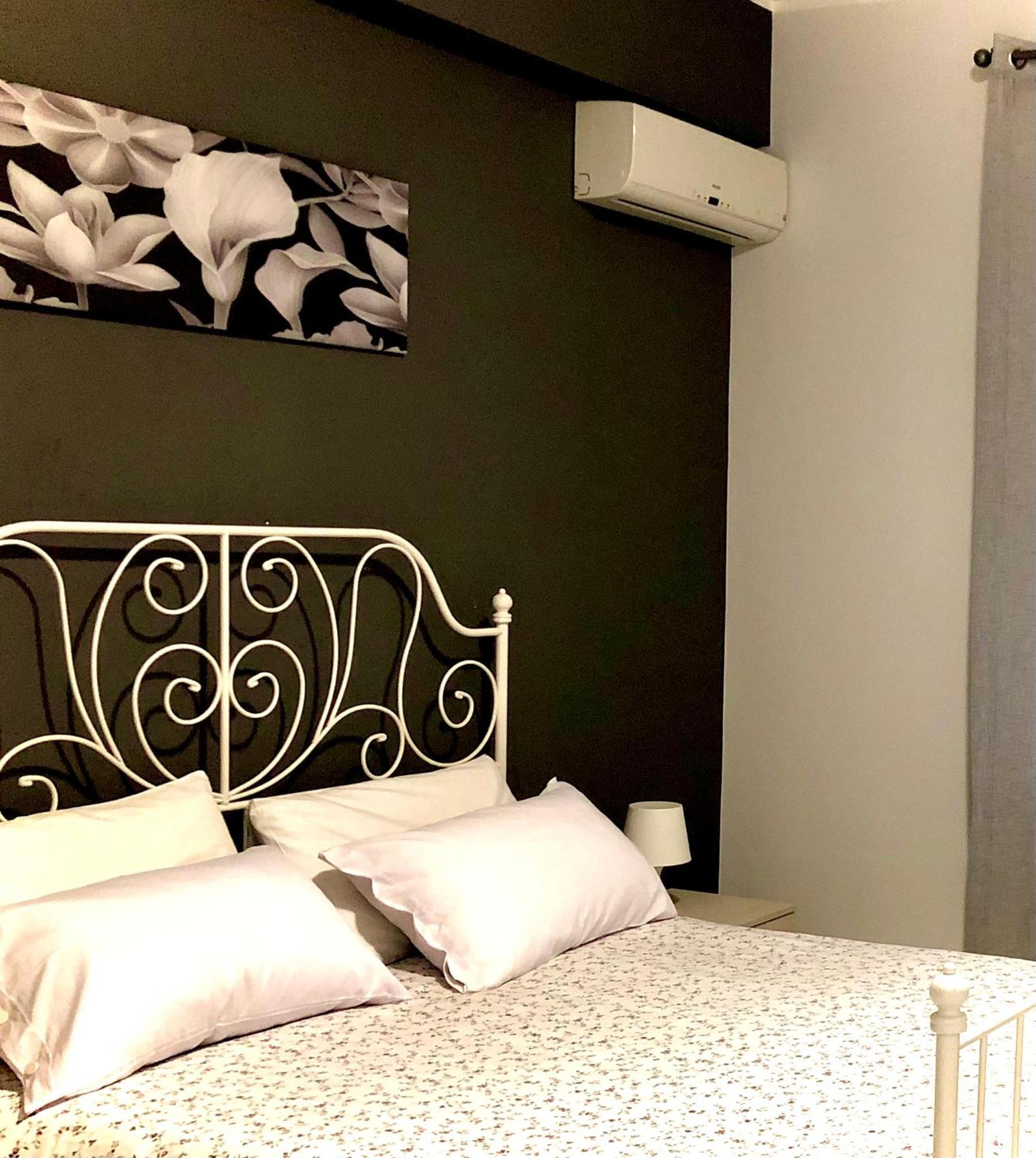 Citta Mare Apartment Катания Екстериор снимка
